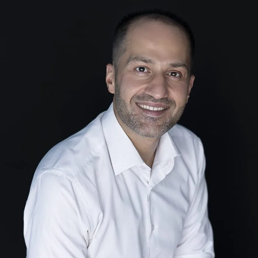 Dr.  Hemşin Adıgüzel